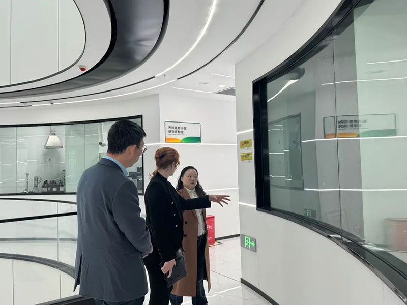 巴西國家植物保護(hù)產(chǎn)品協(xié)會專家訪問新朝陽，共探生物農(nóng)業(yè)合作新機遇